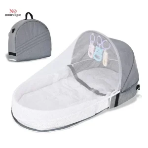 Berceau bébé avec protection contre les insectes