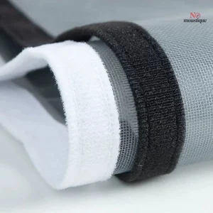 Moustiquaire pour fenêtre en maille grise