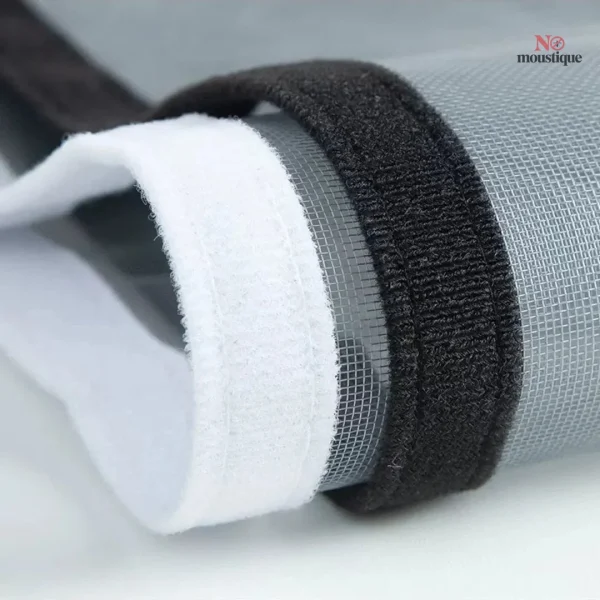 Moustiquaire pour fenêtre en maille grise
