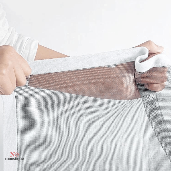 Moustiquaire adhésive lavable pour fenêtres