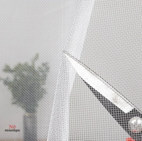 Moustiquaire magnétique pour protection optimale